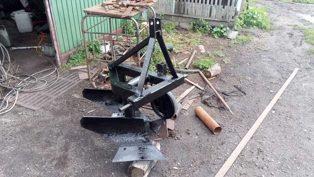 Плуг для Т 25 .Захват 60 см