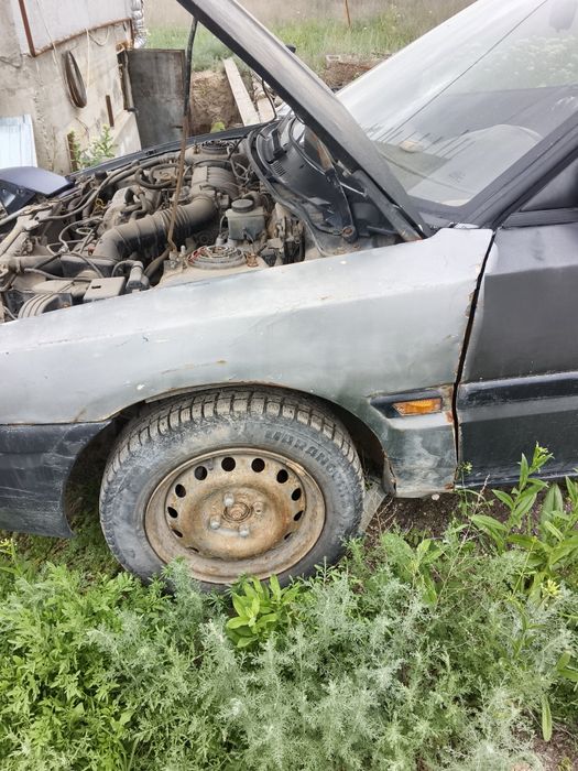 Продам мазду 323