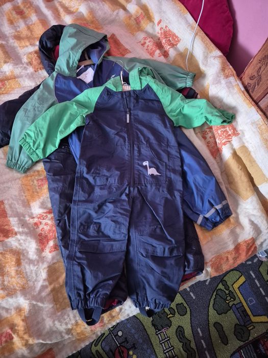 Salopete iarna,zăpadă copii