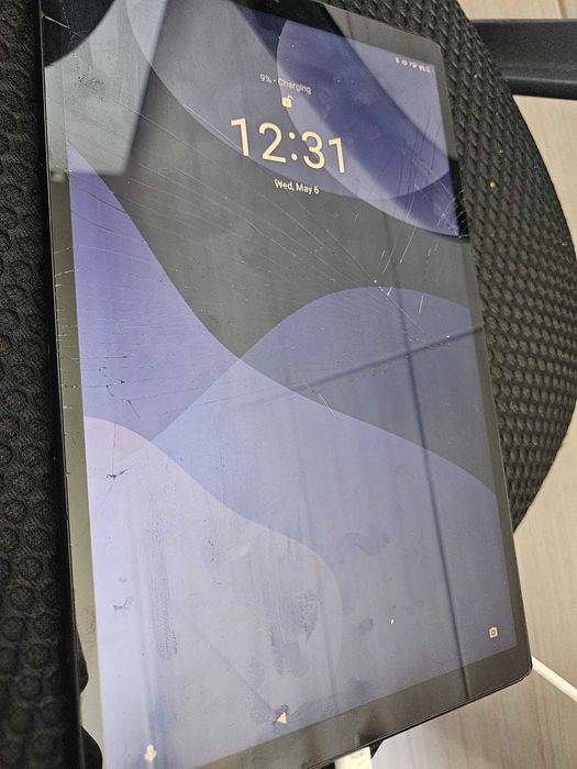 Tableta Lenovo Tab M10 HD TB-X306F, ecran spart