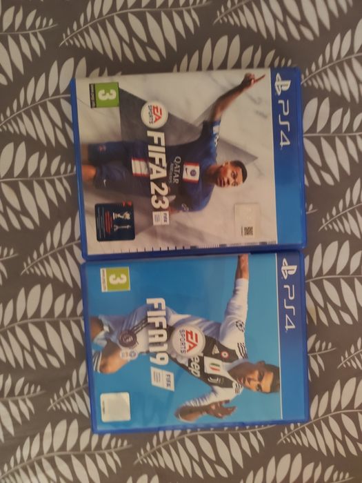 Pachet 6 jocuri pentru PS 4 + 2 jocuri FIFA cadou