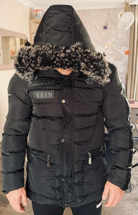Зимно яке с пухена качулка