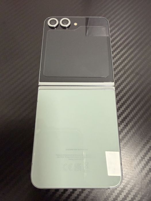 Samsung Z Flip 5 256GB