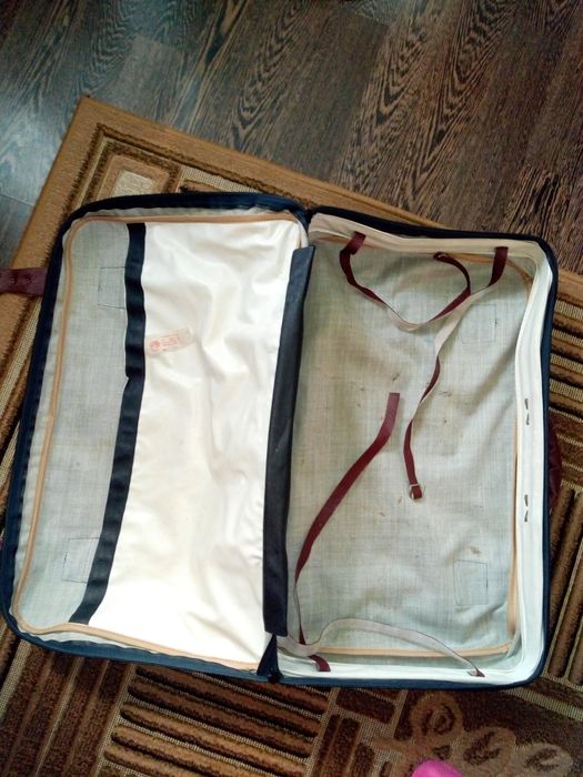 Стар куфар"Медведково" от времето на соца