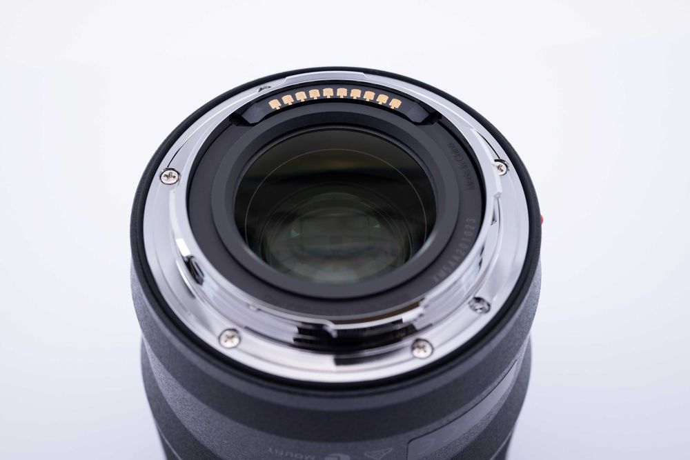 Panasonic Lumix S 100mm f/2.8 Macro - Leica L - КАТО НОВ, Пълен комплект, Гаранция до края на 2027!