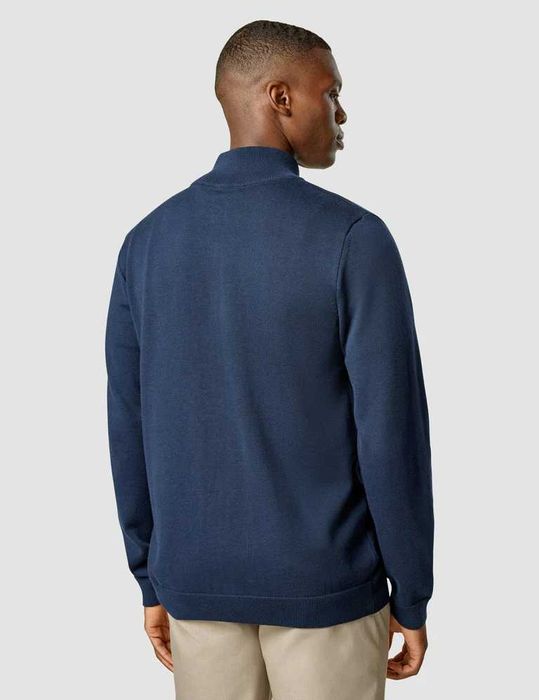 Нова мъжка жилетка Shaping New Tomorrow