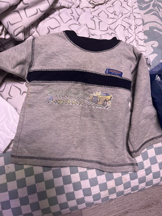 Продам детский комбинезон и вещи