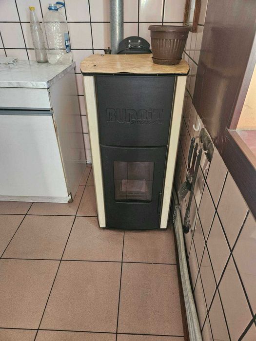 Просторен четиристаен апартамент с площ 102 кв.м - град Видин