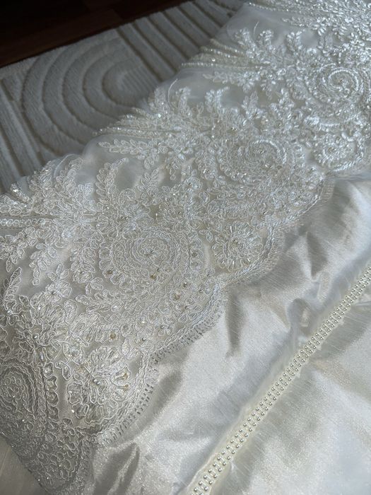 Декоративное покрывало