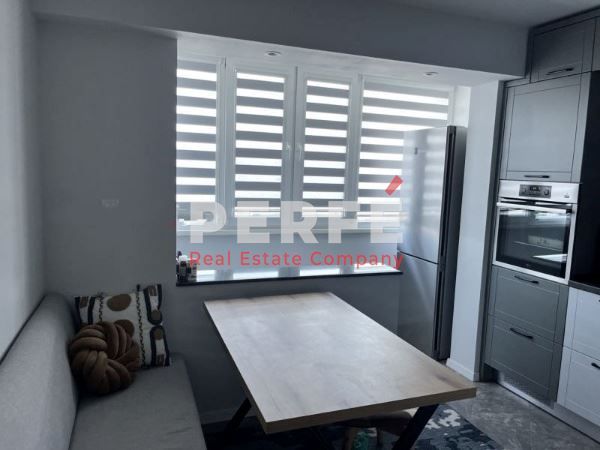 Продава се Тристаен апартамент в Бургас, Славейков - 89 кв.м за 1798 €/кв.м - Снимка #5