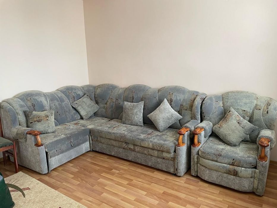 Диван угловой с креслом