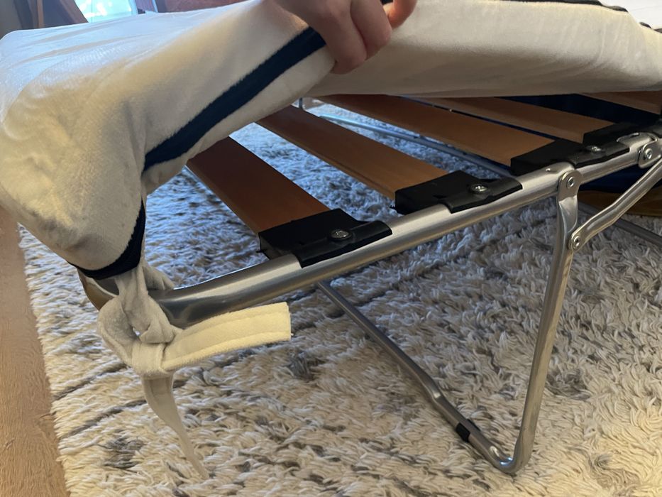 Canapea capitonata Chesterfield galben mustar