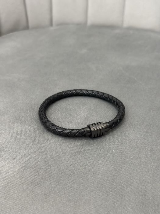 Brățară piele neagră cu magnet, stil minimalist, unisex