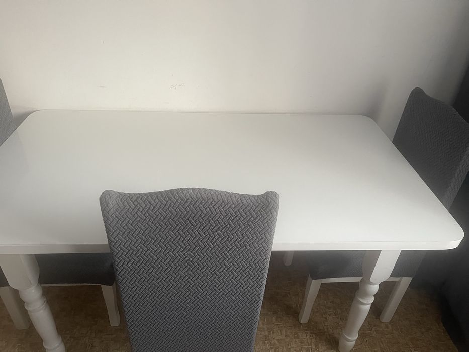 Продам кухонный стол