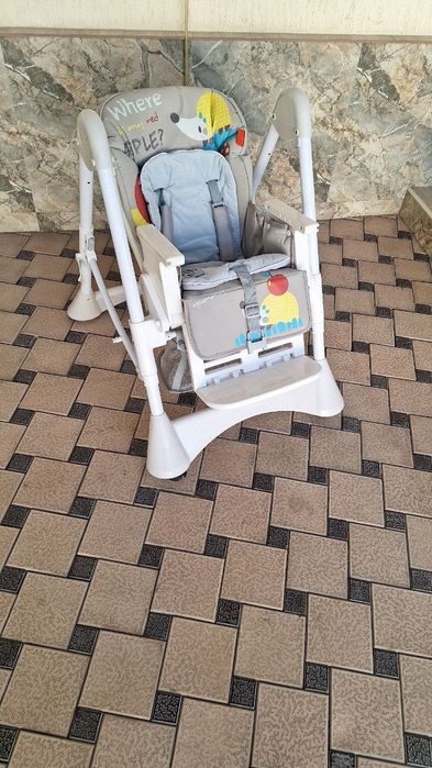 Bolalar ovqatlantirish stoli B/U