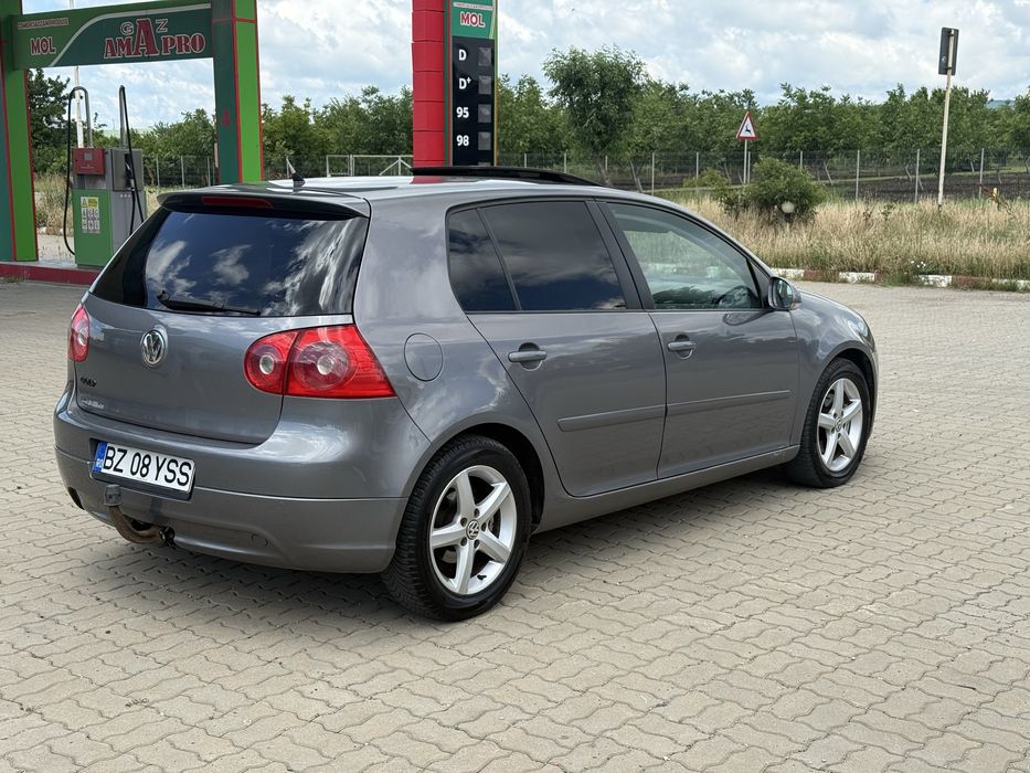 VOLKSWAGEN Golf 2007 — imagine 5