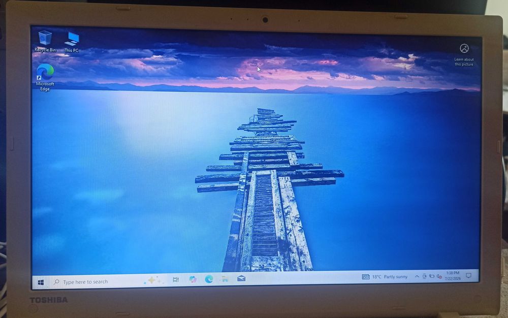 Urgent , Laptop Toshiba Satellite C55-C-1KU , Intel i3 5005U
