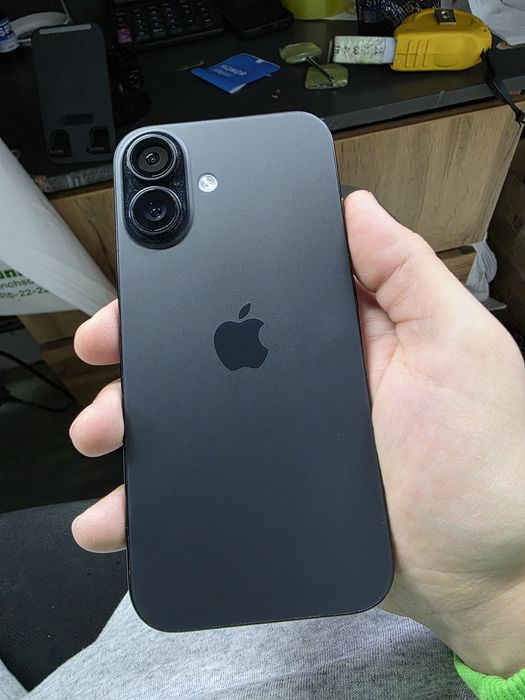 iphone 16 128gb black