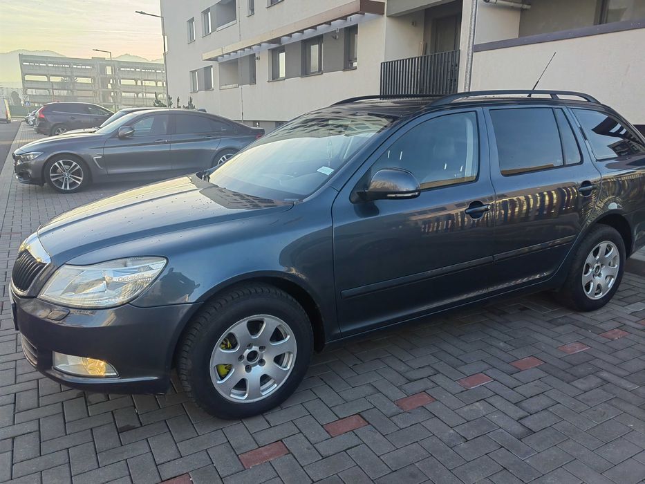 Vând Skoda Octavia 2 facelift!
