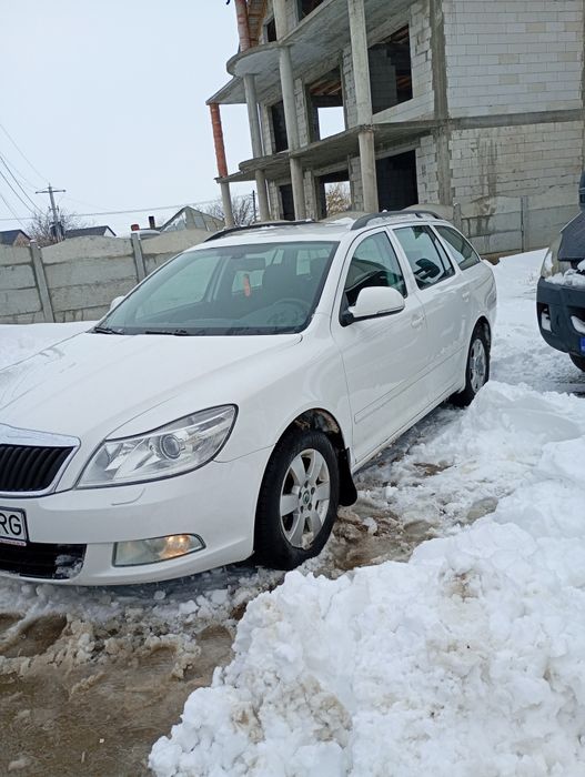 Vând Skoda Octavia 2012