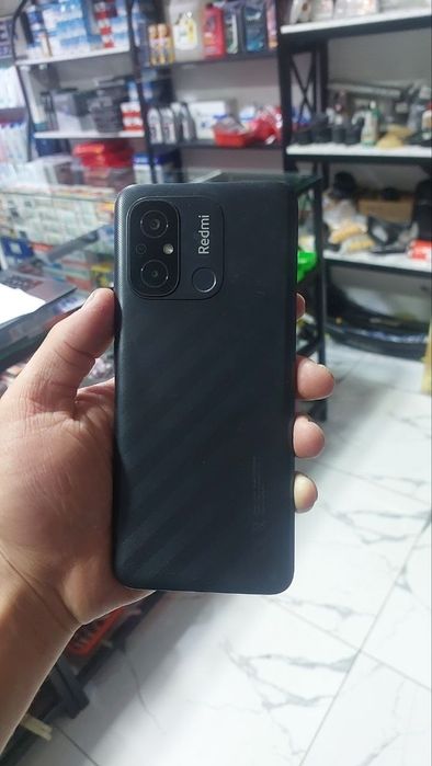 Redmi 12C yaxshi holatda