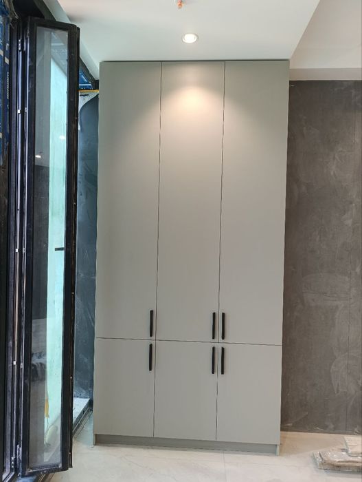 Mebeelar zakaz qilamiza haytek krashiniy