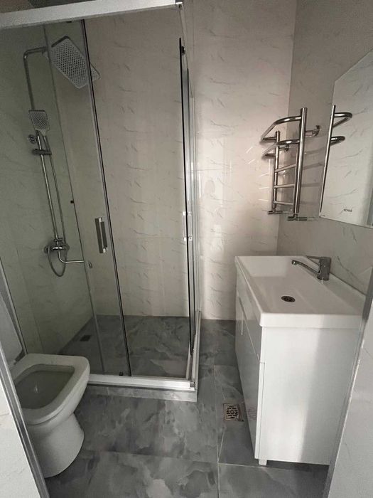 Продается 2-х этажный коттедж в городе Янгиюль