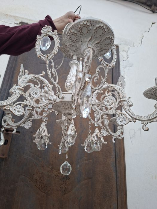 Люстры в хорошем состоянии