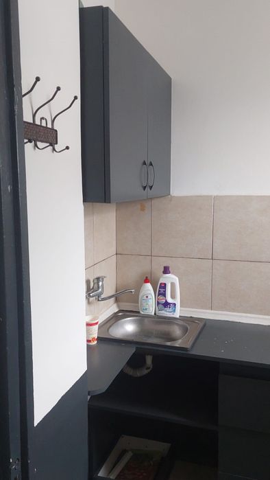 Inchiriez garsoniera