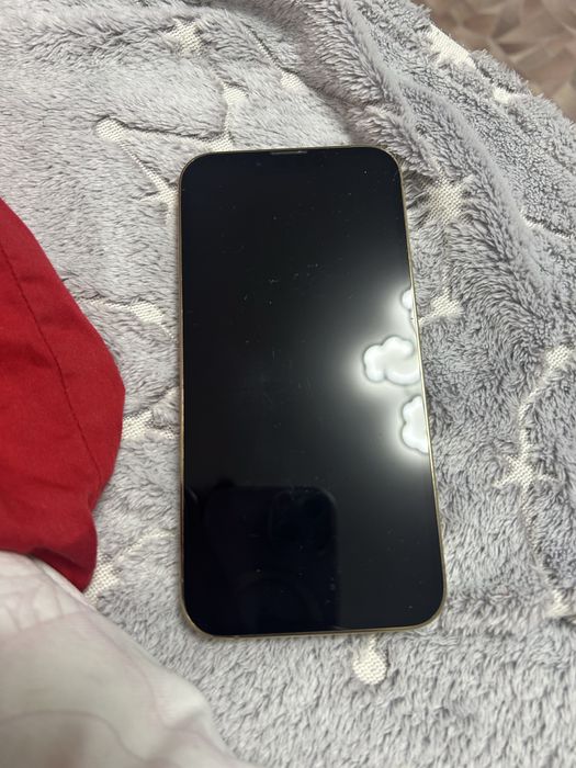 Продам айфон 13про 256гб