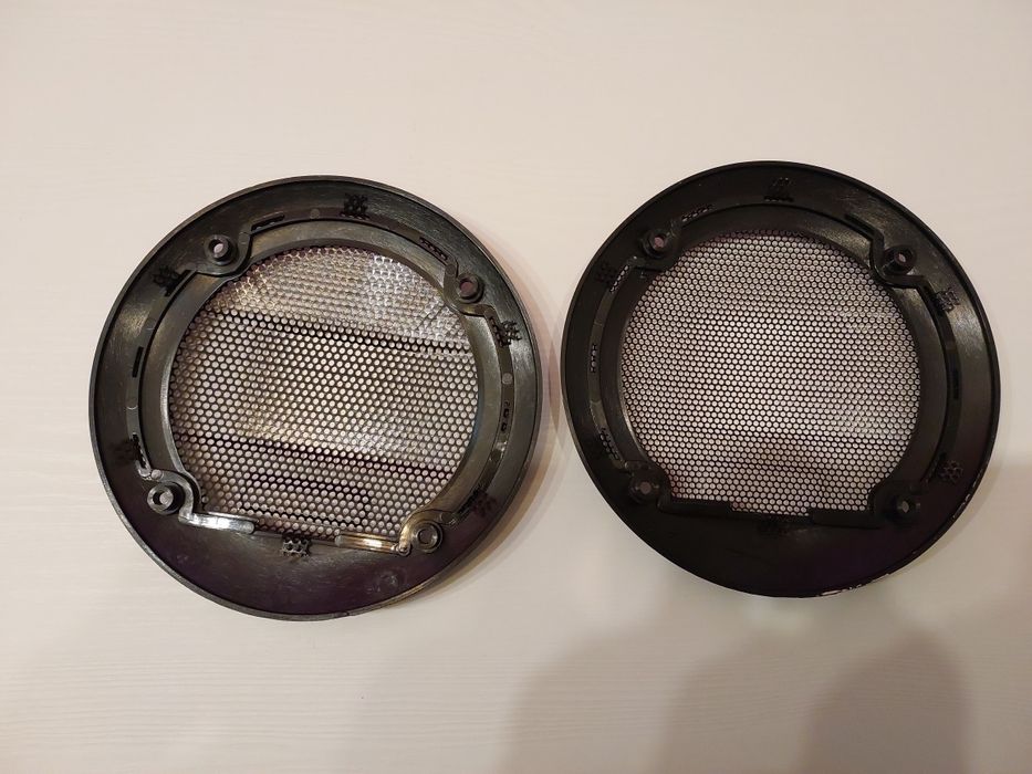 Difuzoare boxe 13 cm dual cone și site. Stare foarte bună.