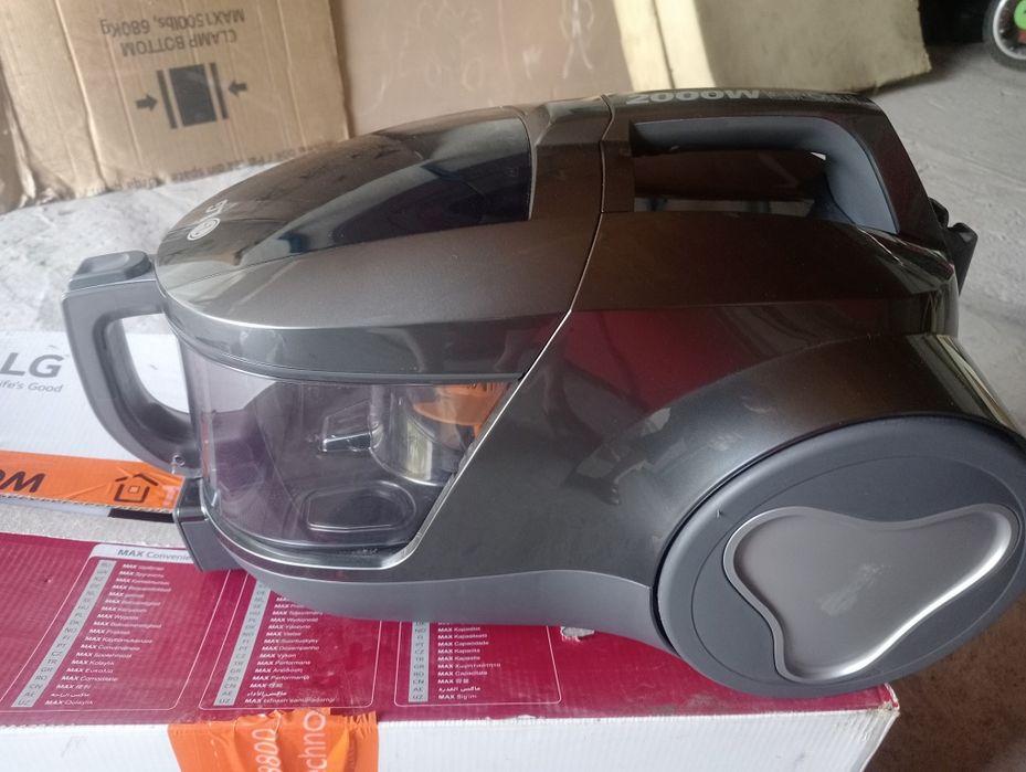 Пылесос LG новый