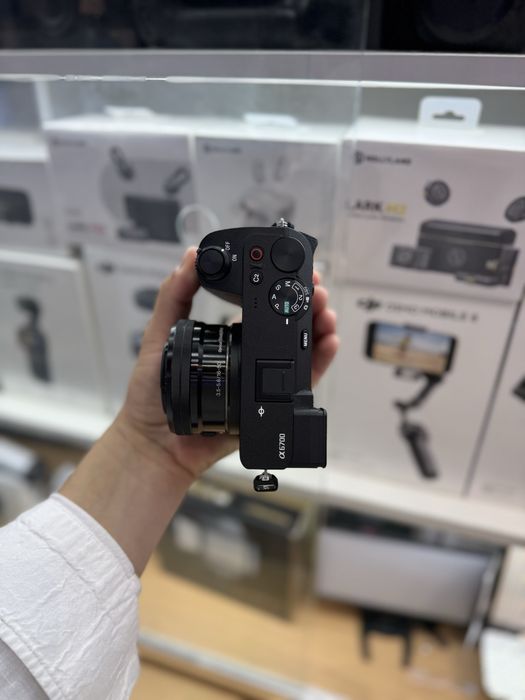 Фотопарат SONY a6700 kit