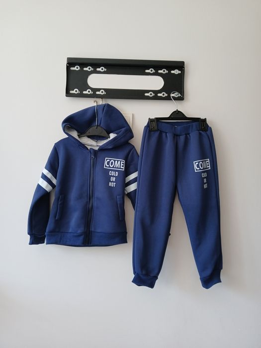 Нов ватиран комплект 3-4 години