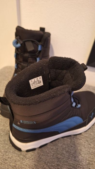 PUMA baieti marimea 37