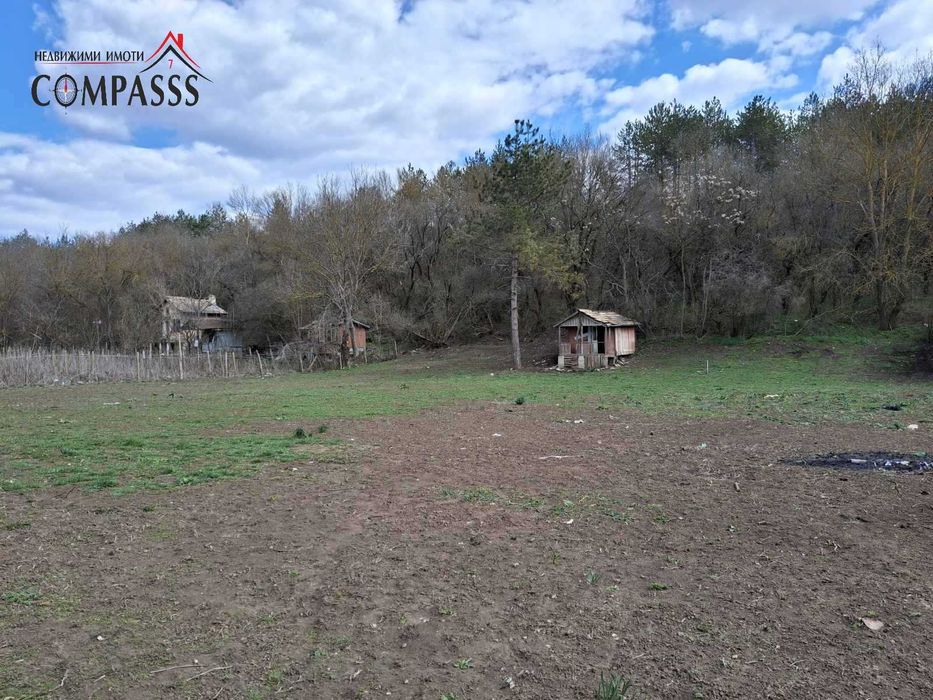 м-ст АЛМАЛИИТЕ, гр. Добрич,  парцели – 24000лв!