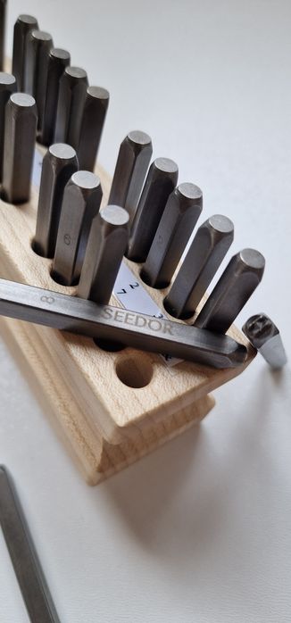 Stand suport pt pansoane / poansoane