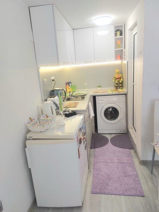 Нощувки Варна- за двама в самостоятелно студио в широк център