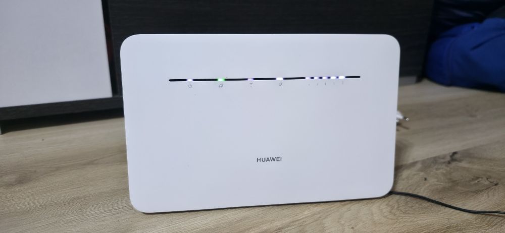 Router wireless Huawei B535 cartela sim 4G CAT,7