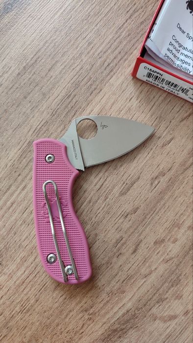 Продам ножы Spyderco