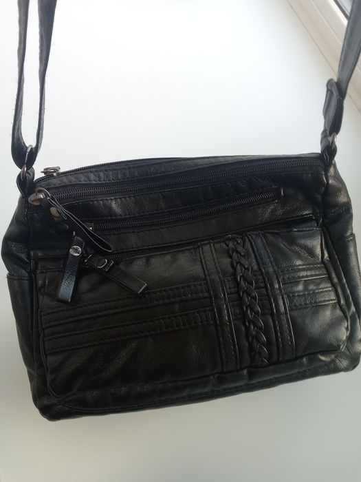 Продам женскую сумку