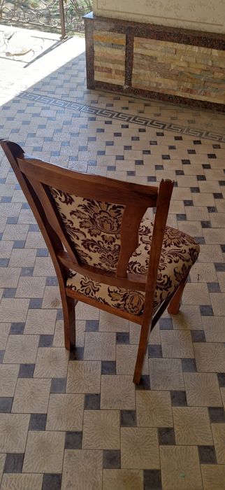 12 кишилик стол-стул, Холати яхши. Кўп ишлатилмаган.