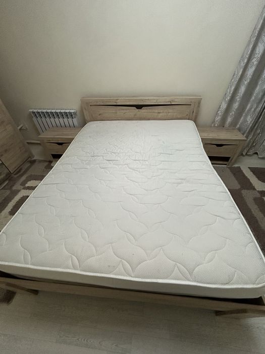 Продам кровать со шкафом