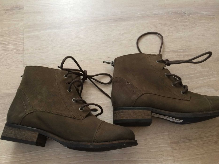 Чисто нови,много удобни боти CYPRES.