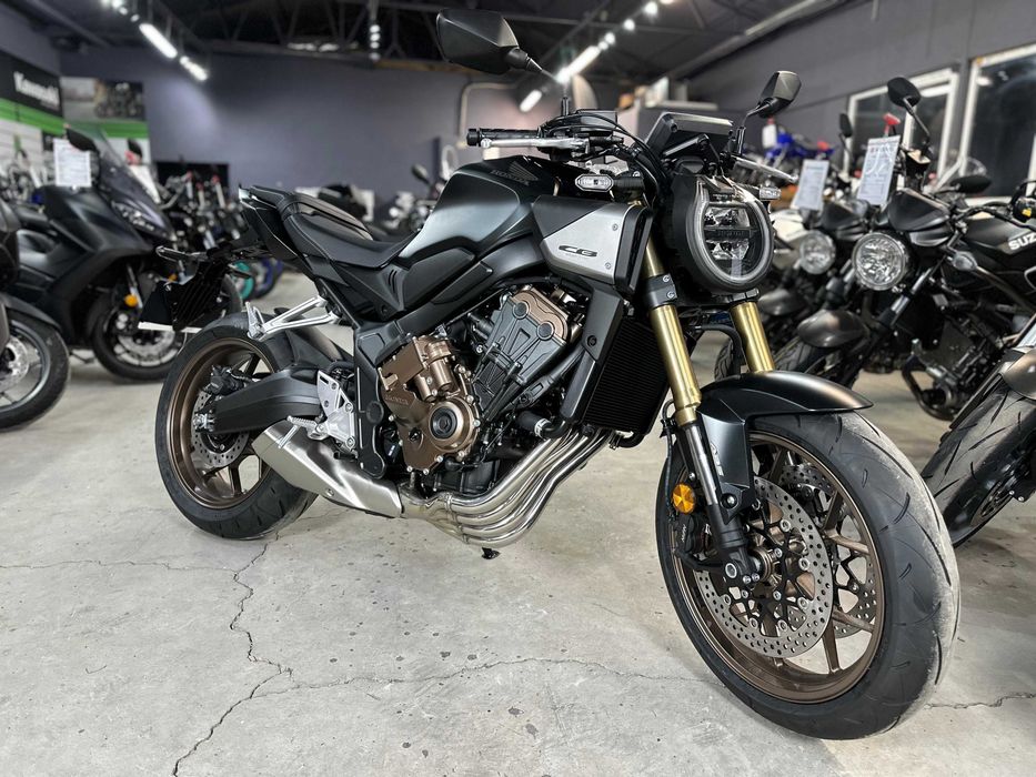 Honda CB650R E-Clutch 2025 - 0 km - nou - Honda Constanta by EST BIKE