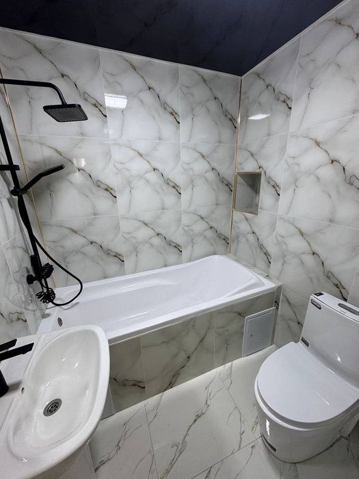 Срочно квартира сотилади янги дом ремонт янги газ бор лакатясси зур