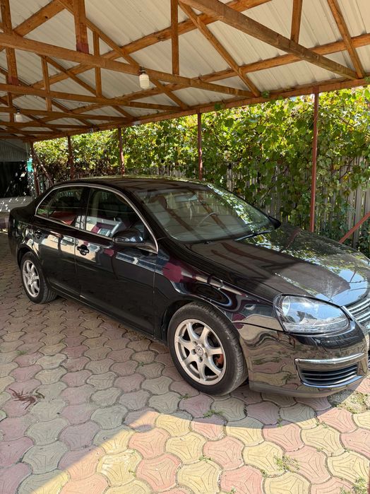 Volkswagen Jetta 2006 – Prim proprietar în România – ~294.000 km – Stare foarte bună