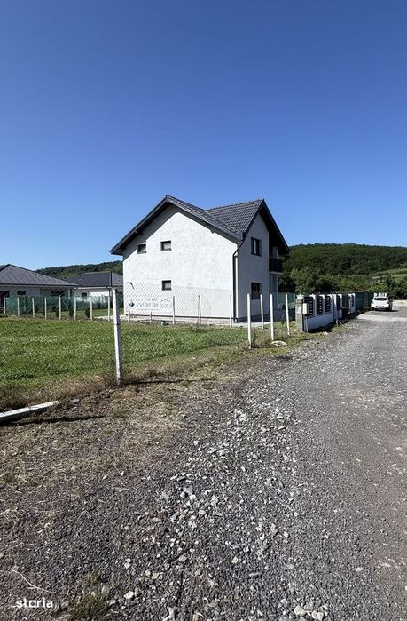 Casă nouă cu 3 dormitoare