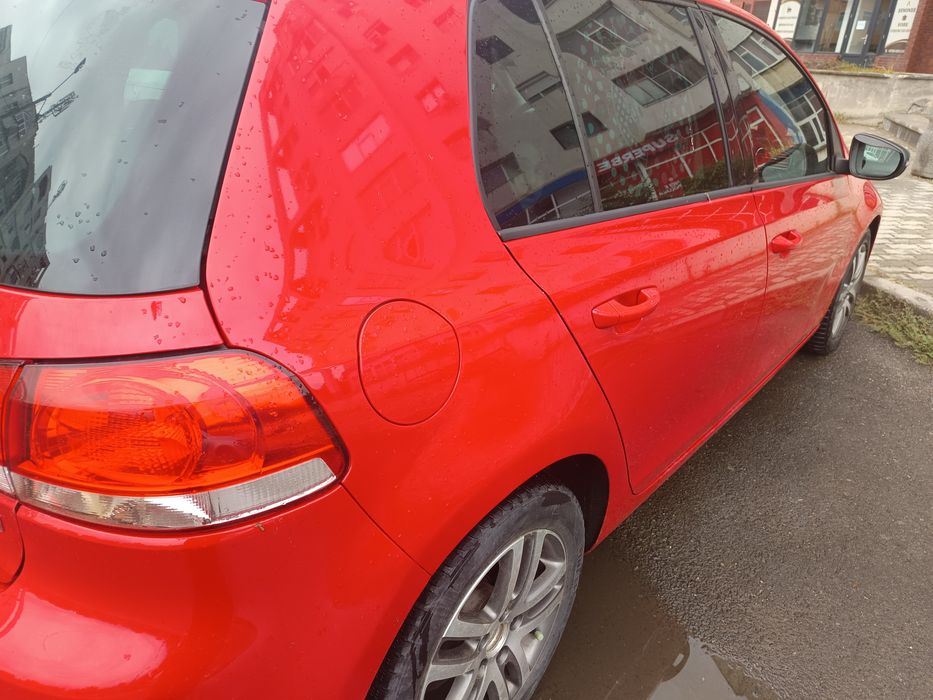 VOLKSWAGEN Golf 2010 — imagine 4
