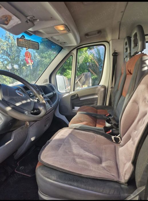 Vând Fiat Ducato cabina dubla 7 locuri